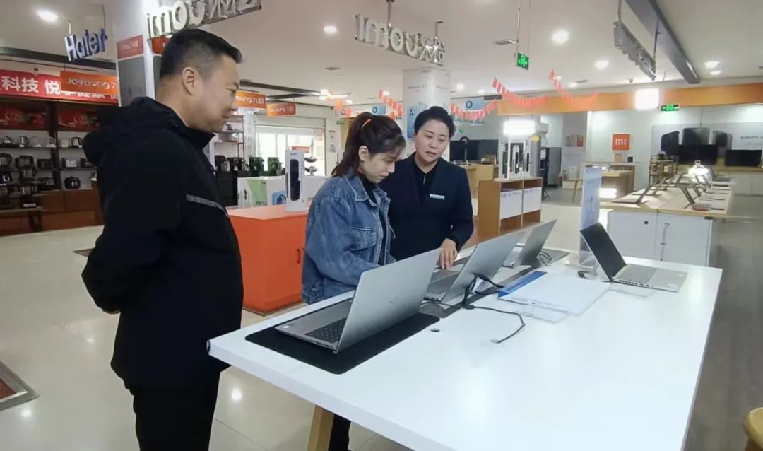 通过顾客沟通提高服务质量，胖东来的做法_胖东来如何让顾客感受到爱_肥胖客户的痛点