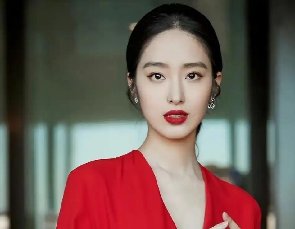 刘亦菲角色游戏_刘亦菲因为爱情_刘亦菲的角色甄选及其原因