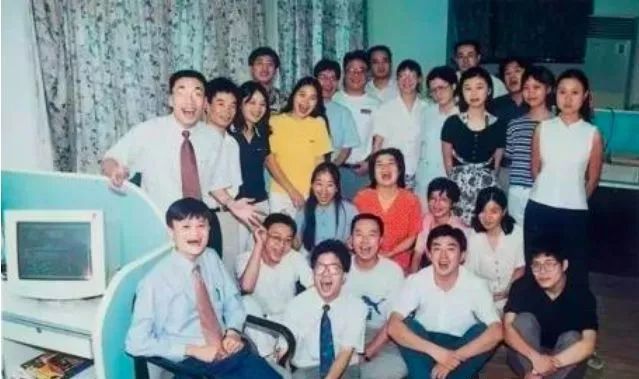 互联网时代的商人：马云的影响力_马云组建的商人联盟_马云抓住互联网机遇
