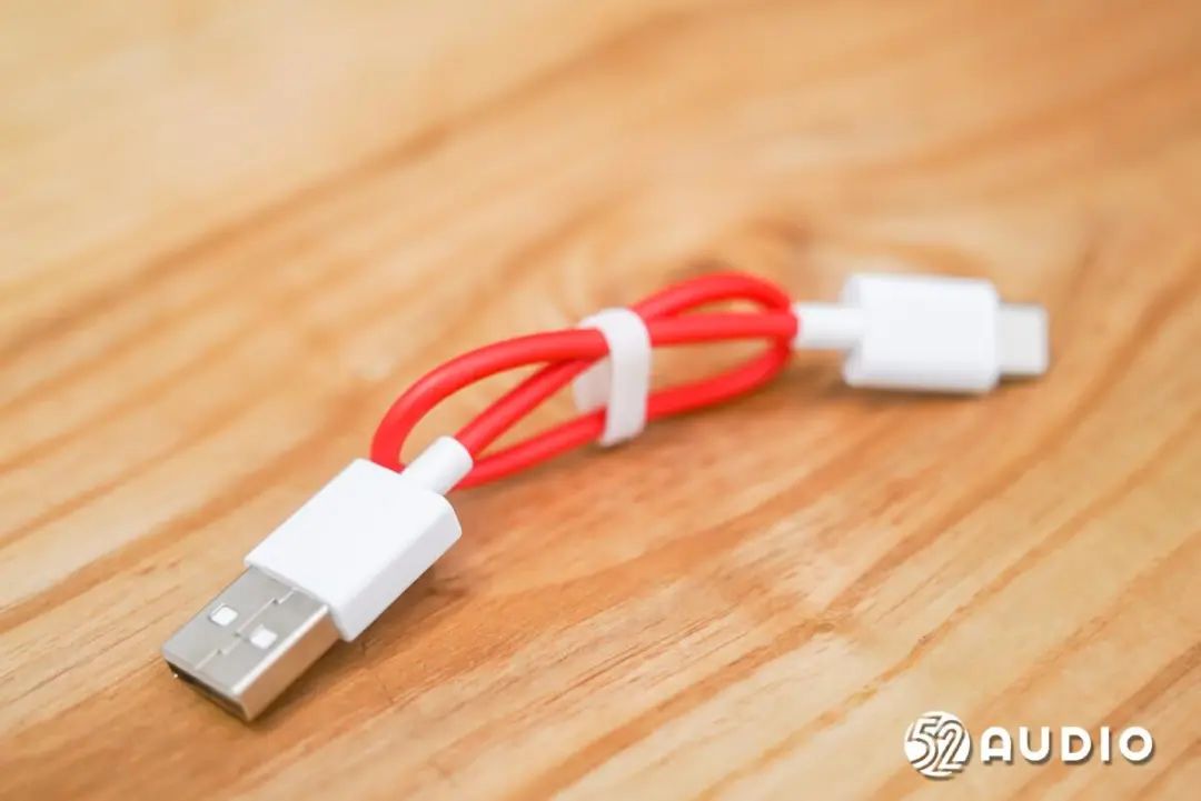 音响效果的耳机_评测一加的耳机与音响设备选择_音响耳机推荐