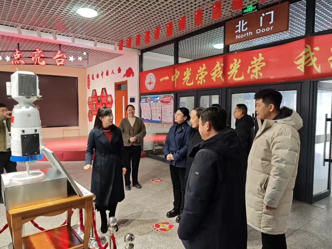 张国华的职场成长与人生历程_张国华的职场成长与人生历程_张国华的职场成长与人生历程