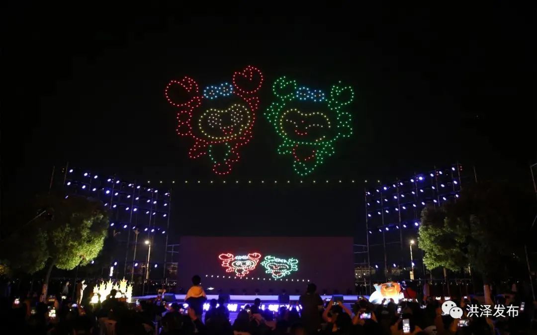 无人夜间剧场_打造一个无人机表演的完美夜晚_夜空无人机表演