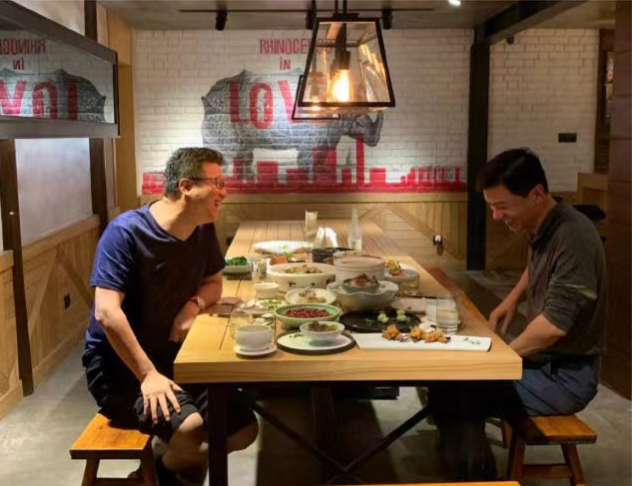 黄峥与互联网新经济的探索_黄峥与互联网新经济的探索_黄峥与互联网新经济的探索