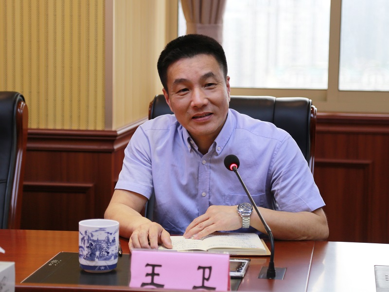 王卫与青年_卫青介绍视频_卫青简介