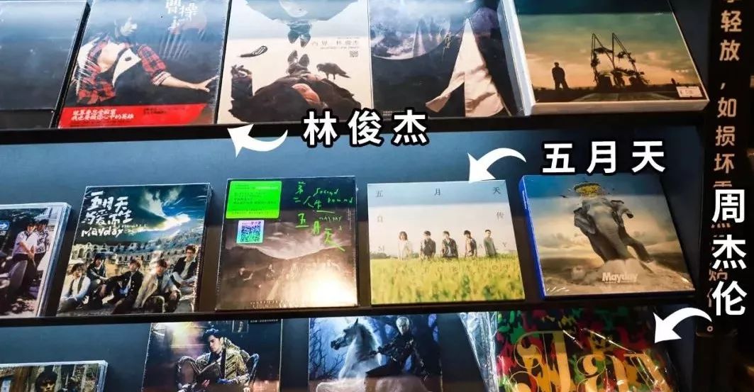 周杰伦的经典演出回顾，令人怀念_周杰伦怀旧歌曲_周杰伦怀旧