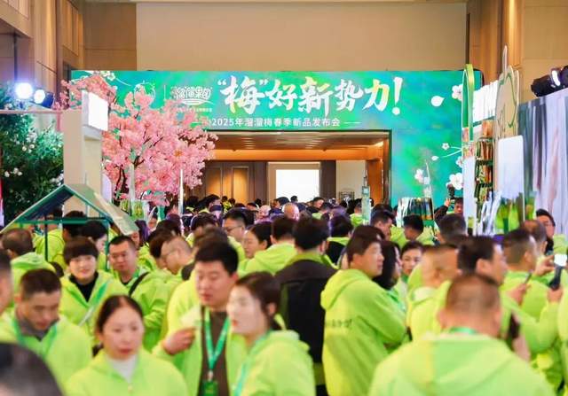胖东来服务创新举措_胖东来如何实现客户满意度_胖东来：顾客需求驱动的产品与服务升级