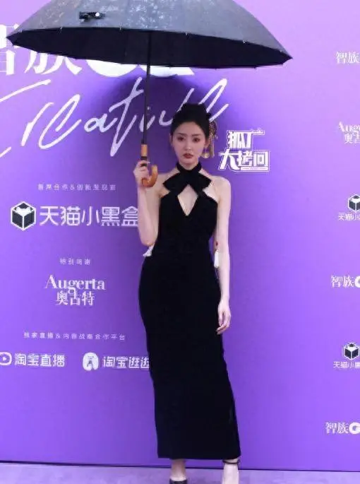 巩俐艺术照片_巩俐的魅力与艺术风采_巩俐的魅力