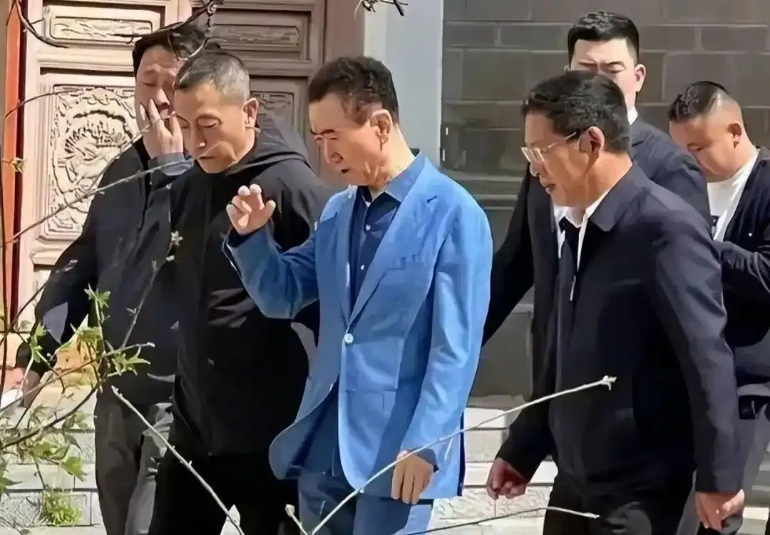 王健林投资1500亿_王健林的财富管理与投资智慧_王健林赢基金