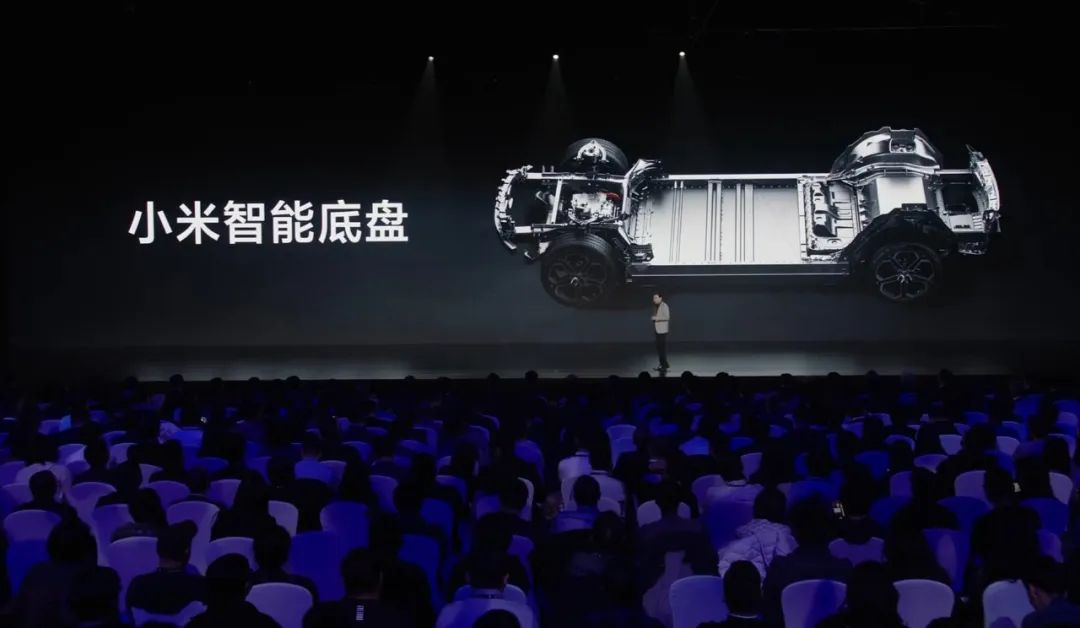 小米新款汽车_小米汽车价位_续航新标杆：小米汽车SU7 Max测评