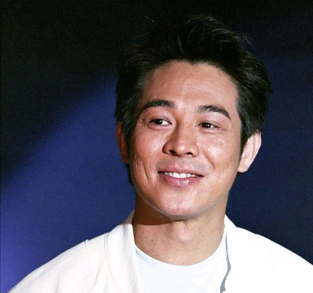 武术李连杰推广中国功夫视频_李连杰与中国武术的推广_李连杰武术大赛