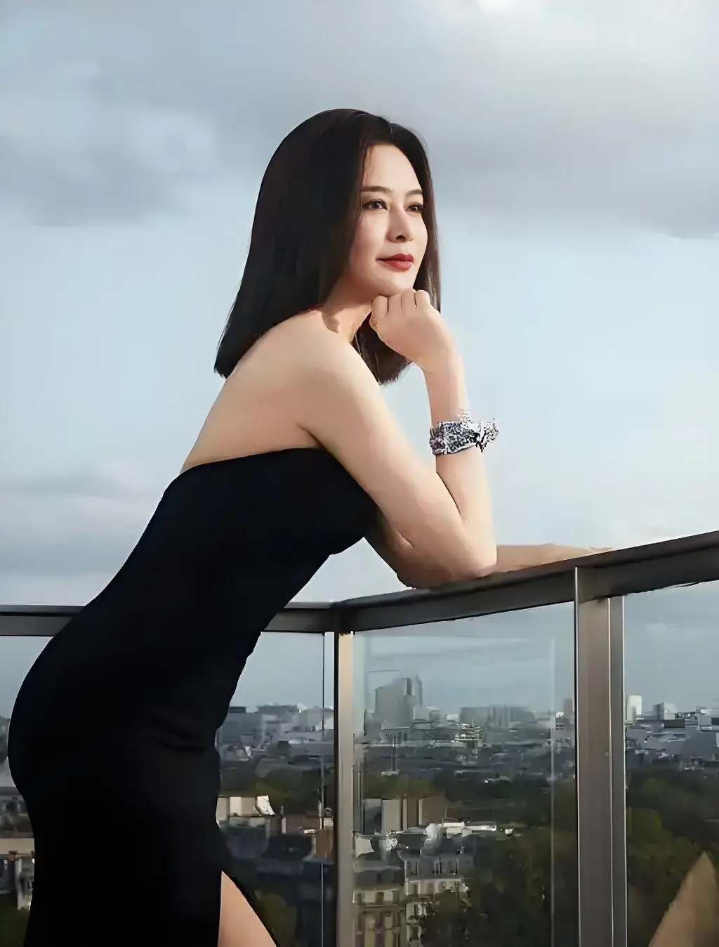 张柏芝：华语影坛的永恒女神_张柏芝：华语影坛的永恒女神_张柏芝：华语影坛的永恒女神